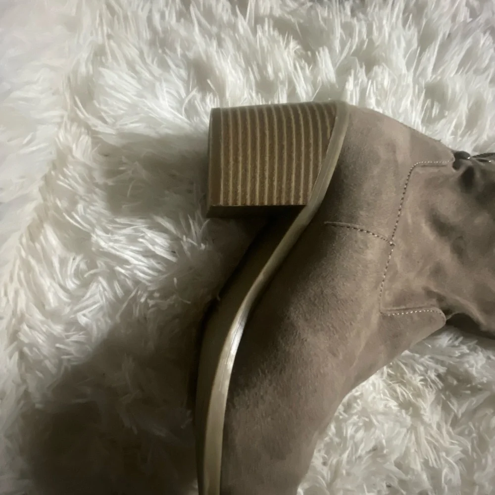 2/$20 Madden Girl Size 7 Boots - Picture 3 of 3